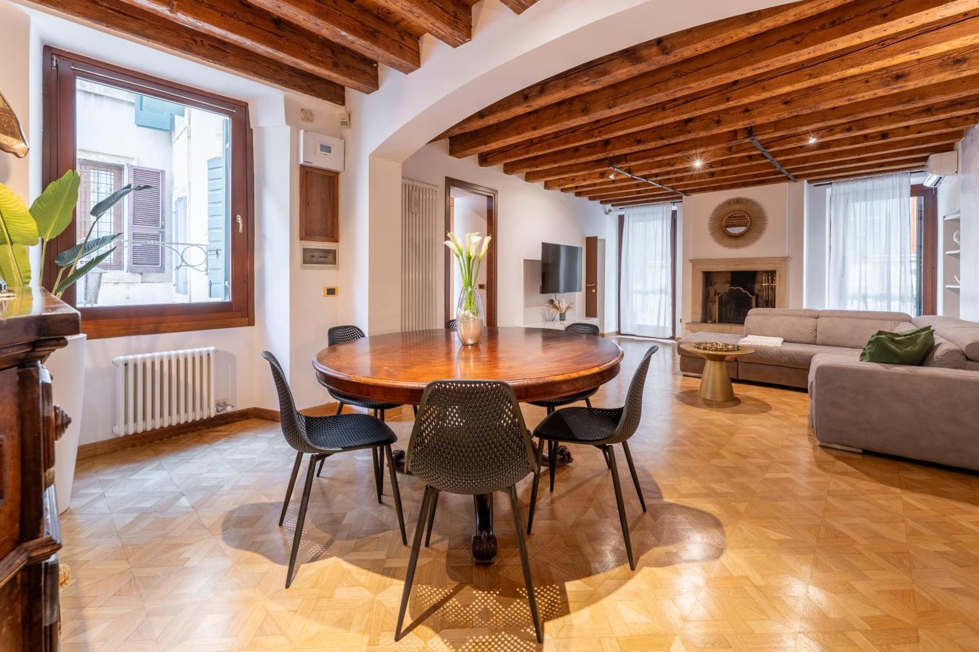 Sgarzerie Luxury Flat 2 Rooms 120Mq Verona Exterior foto